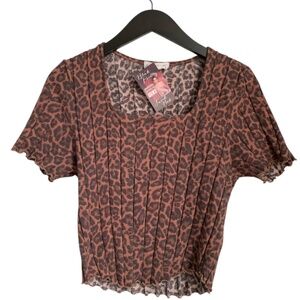 NWT Outlaw Women's Crop Top Size XL Cheetah Animal Print Ribbed Shirt
